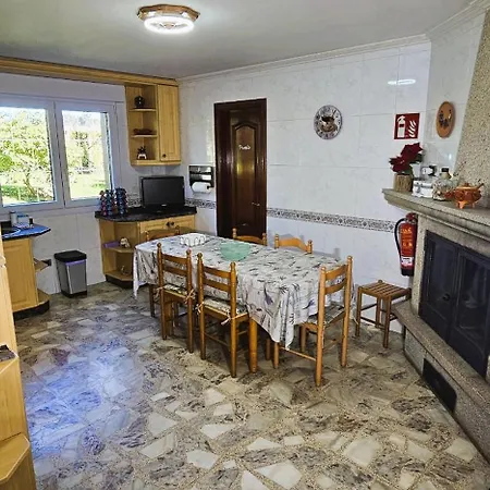 Vacansis A Casa Do San Paio De Buscas Holiday home Ordes